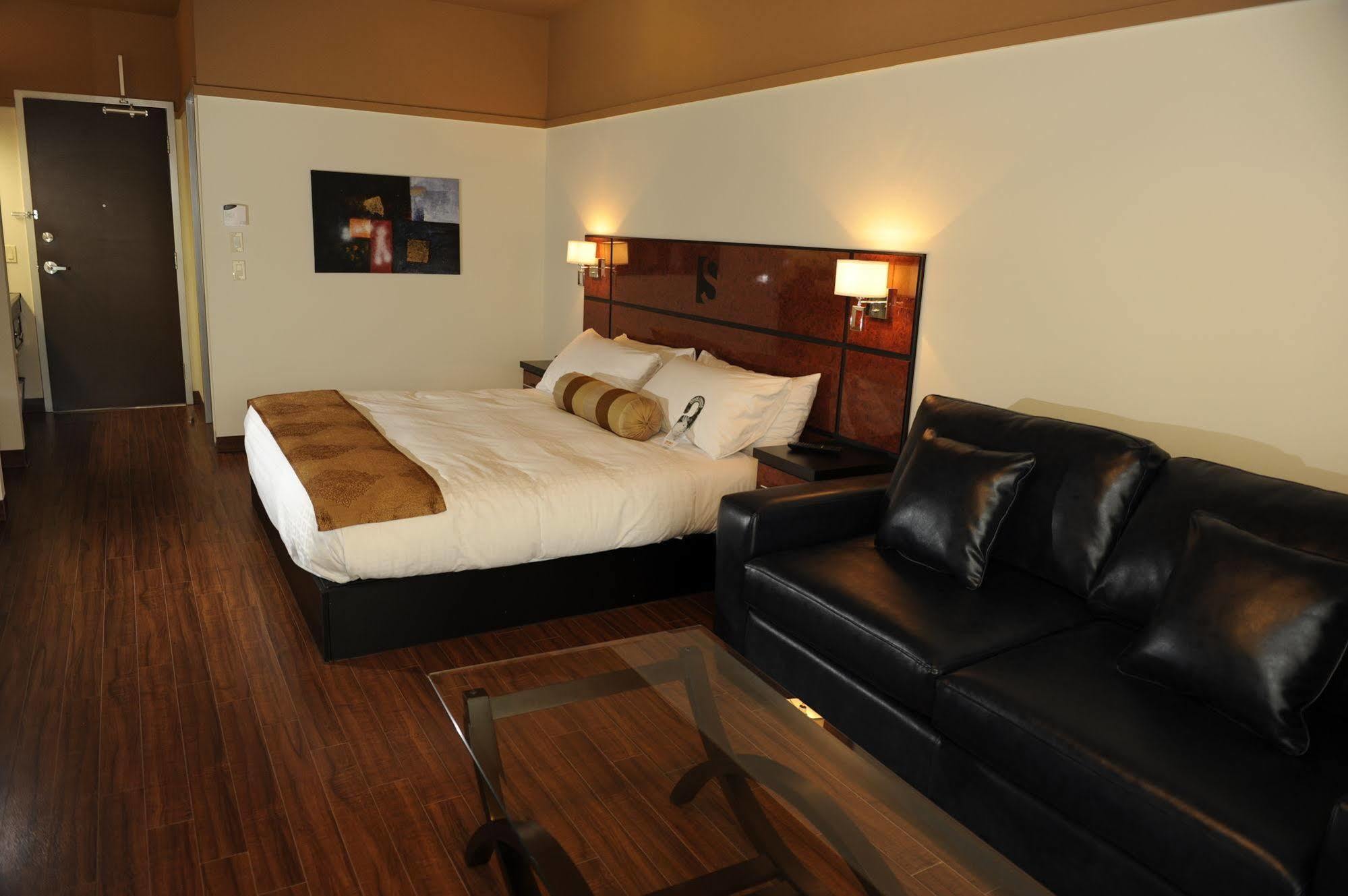 Samuels Boutique Hotel Goderich Exterior photo